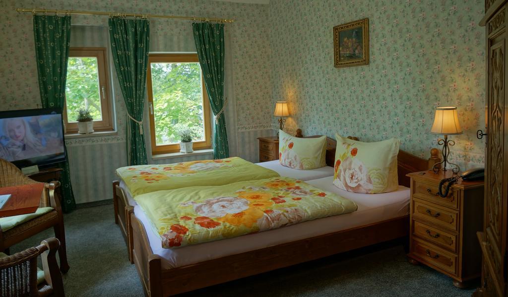 Hotel Villa Herzog Дрезден Екстериор снимка