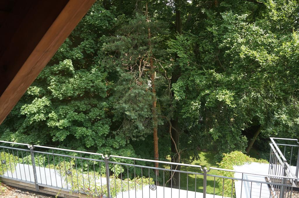 Hotel Villa Herzog Дрезден Екстериор снимка