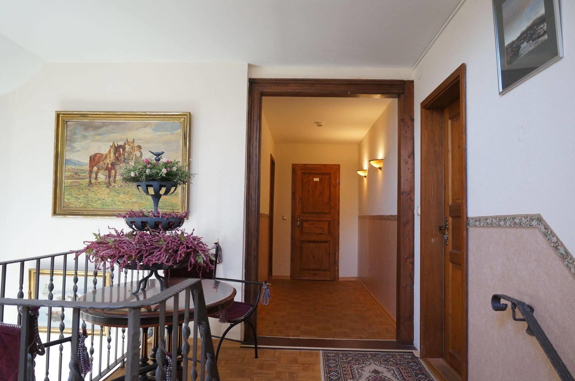 Hotel Villa Herzog Дрезден Екстериор снимка