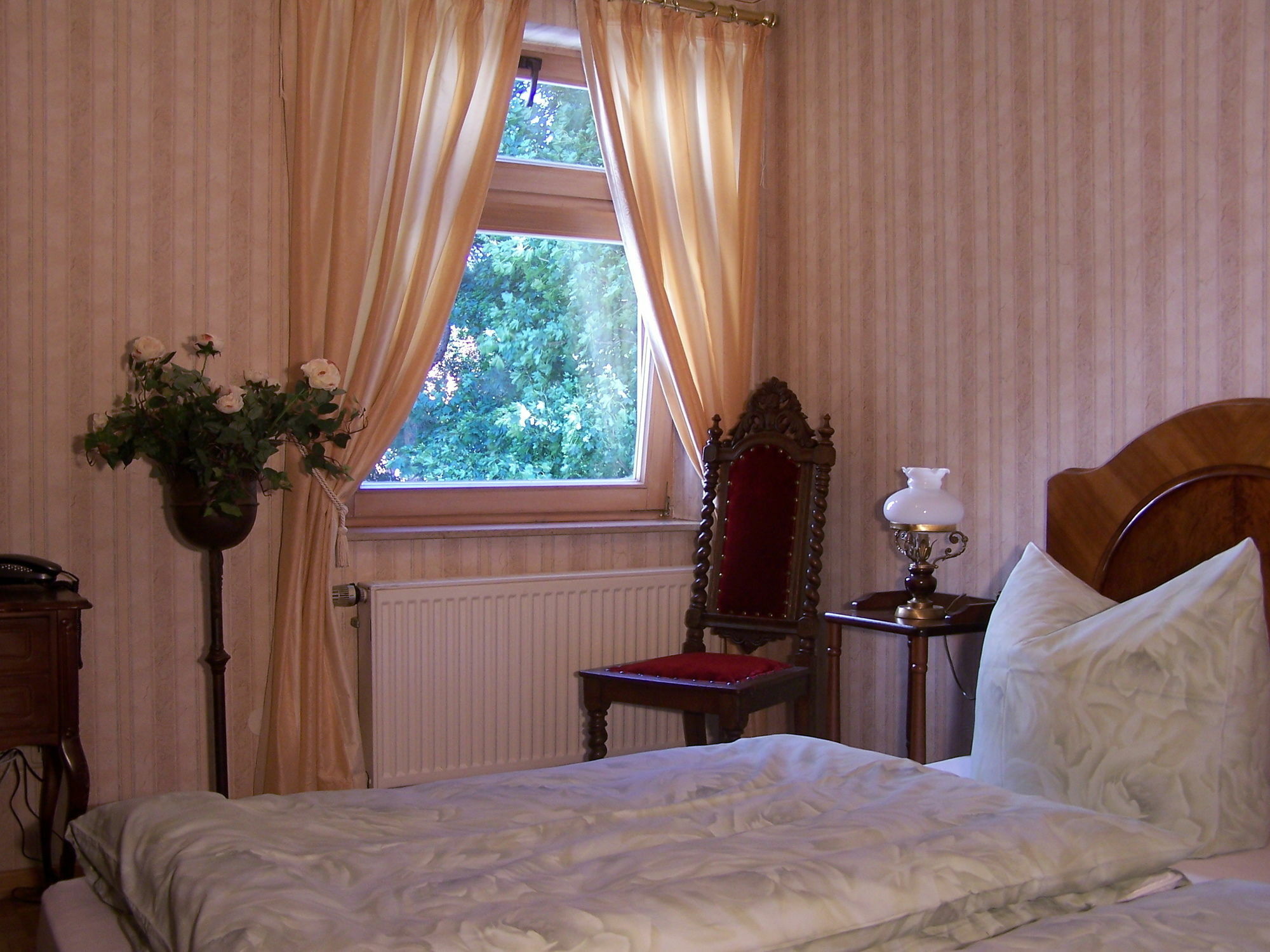 Hotel Villa Herzog Дрезден Екстериор снимка